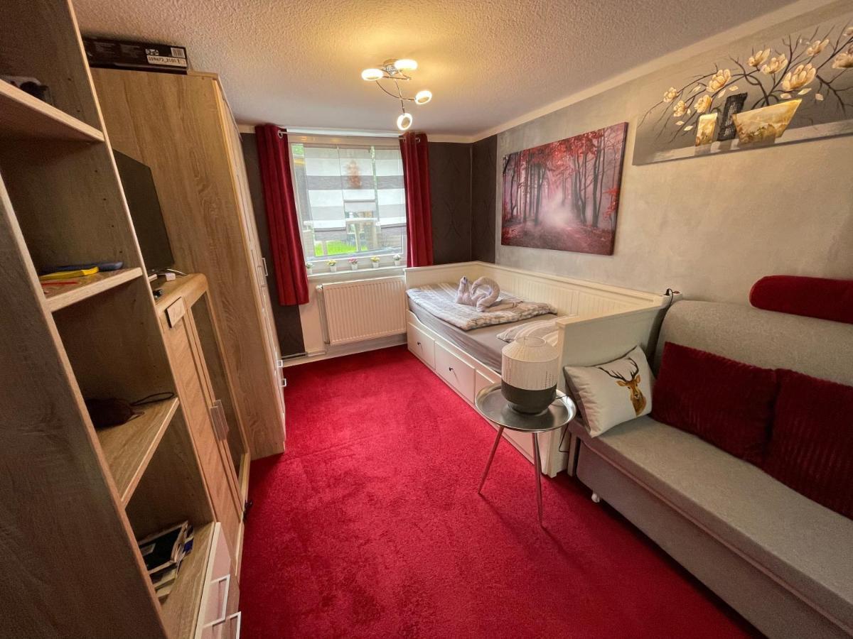 Tiny House Apartman Burig Kültér fotó